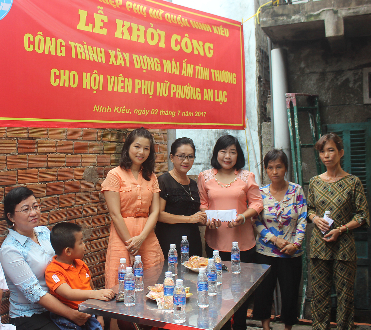 Hội LHPN quận Ninh Kiều khởi công xây dựng Mái ấm tình thương cho hội viên phụ nữ nghèo phường An Lạc.