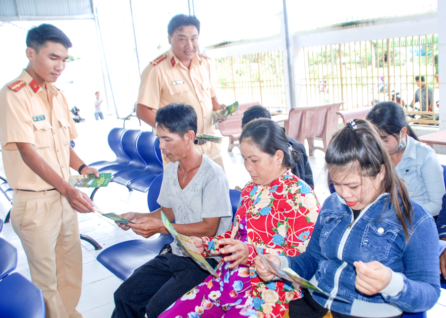 Nâng cao ý thức đảm bảo an toàn giao thông