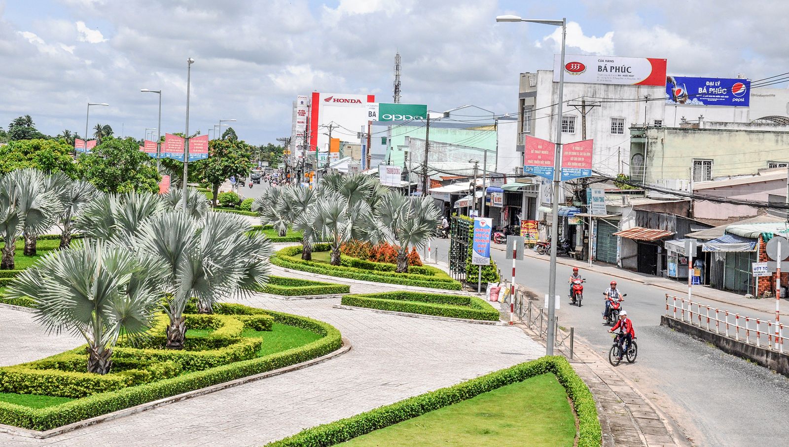 Đất lửa nở hoa