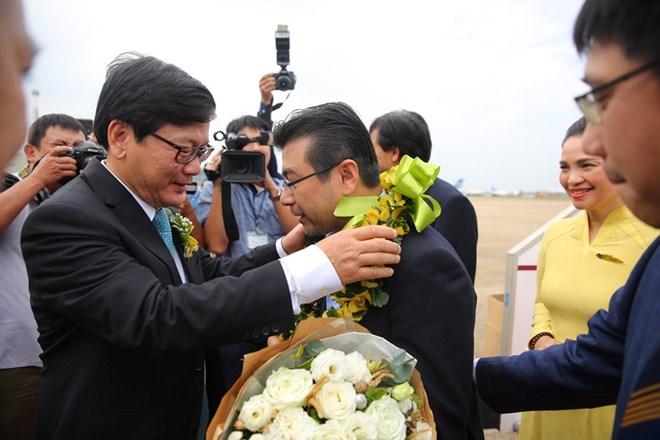 Vietnam Airlines welcomes 200 millionth passenger