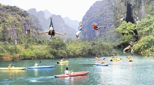 Quang Binh plans to build world’s longest zip-line system