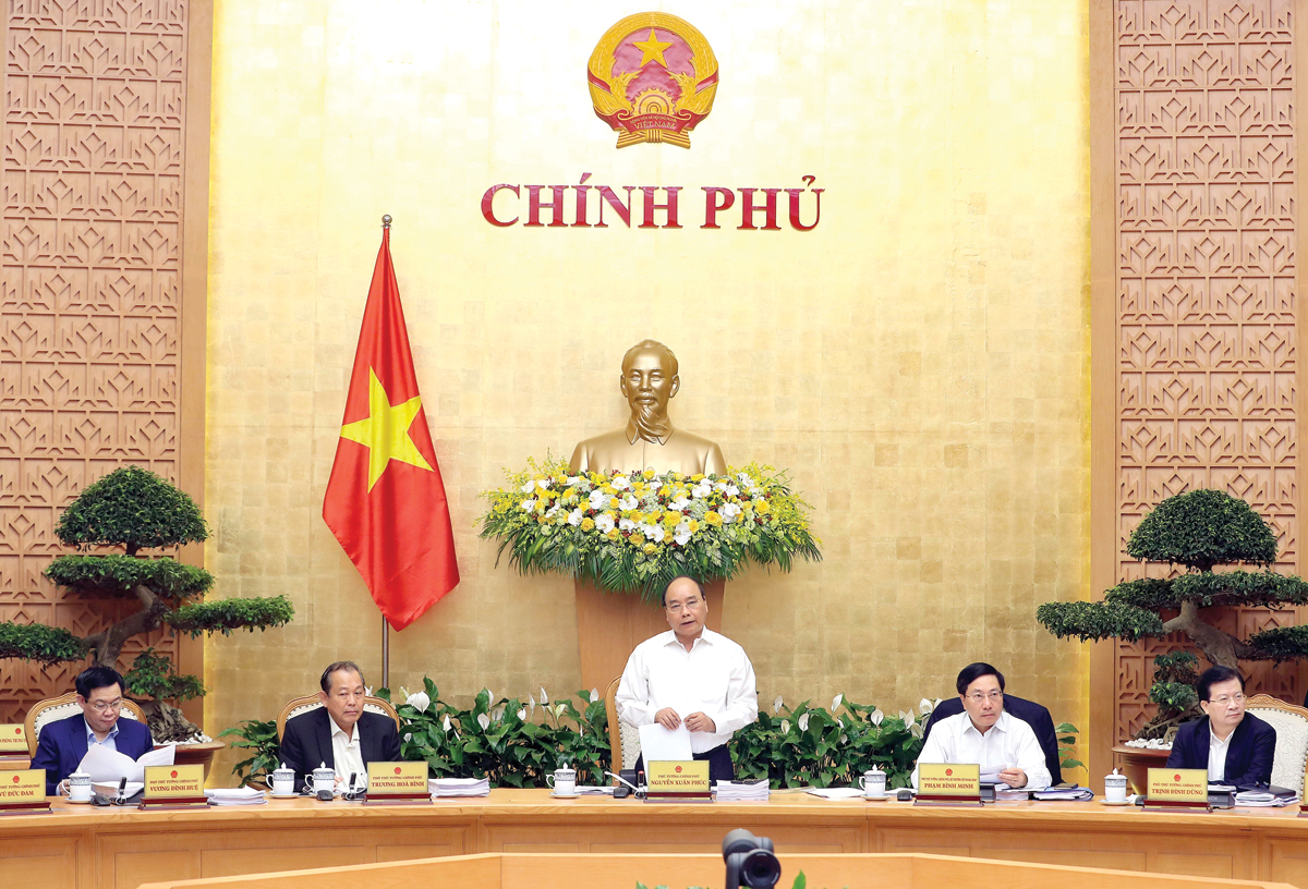 Thủ tướng Nguyễn Xuân Phúc chủ trì phiên họp Chính phủ thường kỳ tháng 3 năm 2018. Ảnh: THỐNG NHẤT –TTXVN