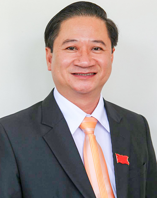 Xây dựng phong cách, tác phong công tác của người đứng đầu, cán bộ, đảng viên theo gương Bác