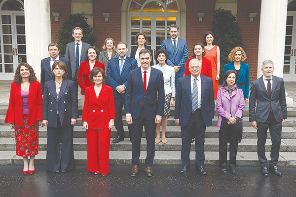 Dàn nội các mới có 11 thành viên nữ của Tây Ban Nha. Ảnh: Google Images