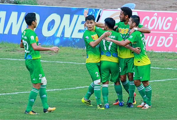 Luiz ghi bàn nhưng XSKT Cần Thơ vẫn thua ngược Quảng Nam