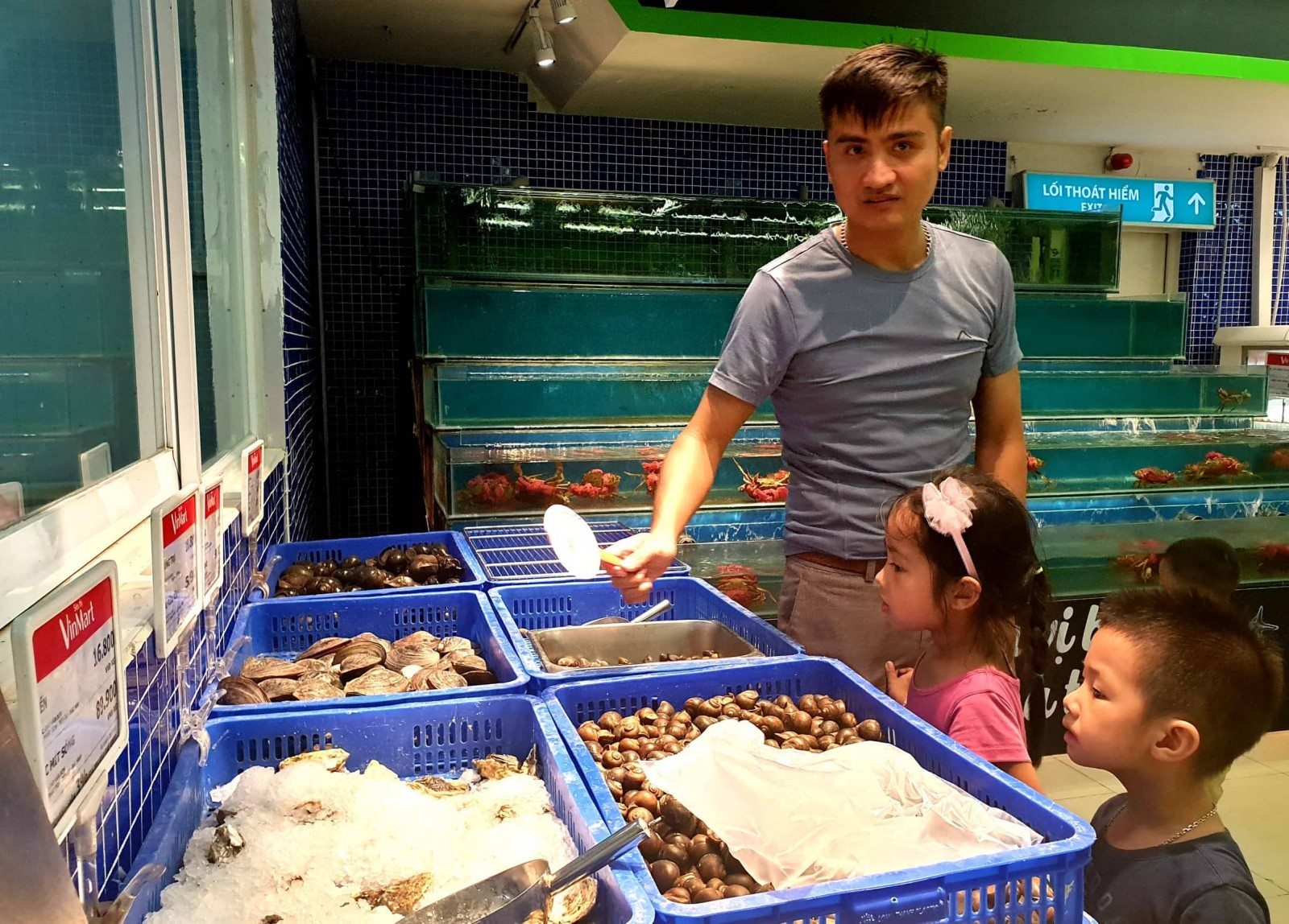 Tranh thủ dạy con kỹ năng sống khiến con hào hứng mà hiệu quả