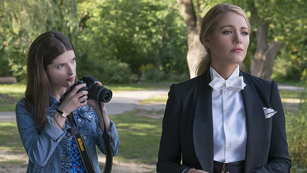 Blake Lively - Nữ hoàng của dòng phim độc lập Blake Lively (ảnh, phải) trong “A Simple Favor”.