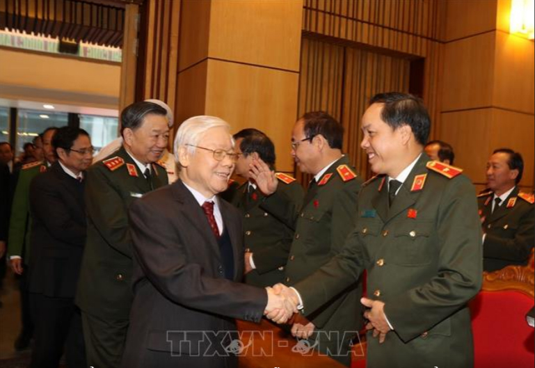 Xây dựng lực lượng công an thật sự
trong sạch, trung thành, tin cậy
của Đảng, Nhà nước và nhân dân