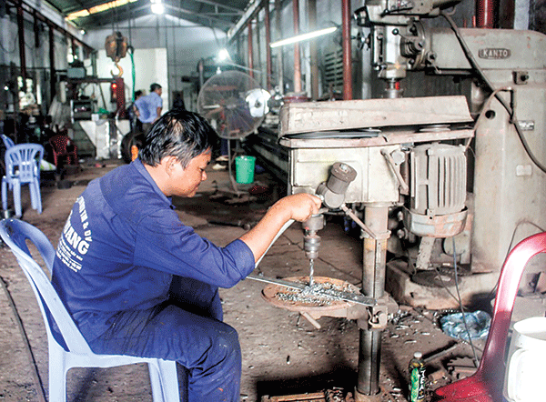 Khai thác lợi thế phát triển