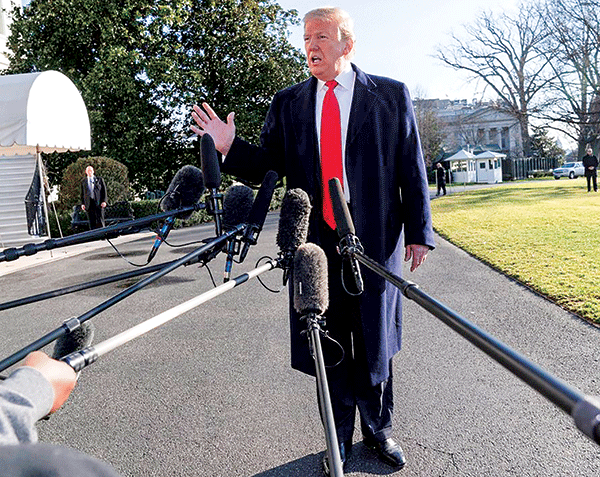 Ông Trump nhượng bộ về bức tường biên giới