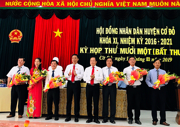 Hợp nhất văn phòng cấp ủy và chính quyền