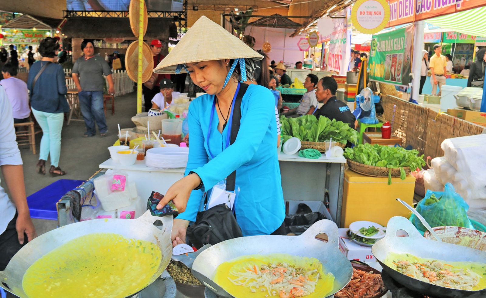 Bánh xèo chiên không dầu mỡ của nghệ nhân Út Hiên (Cần Thơ). Ảnh: ĐĂNG HUỲNH