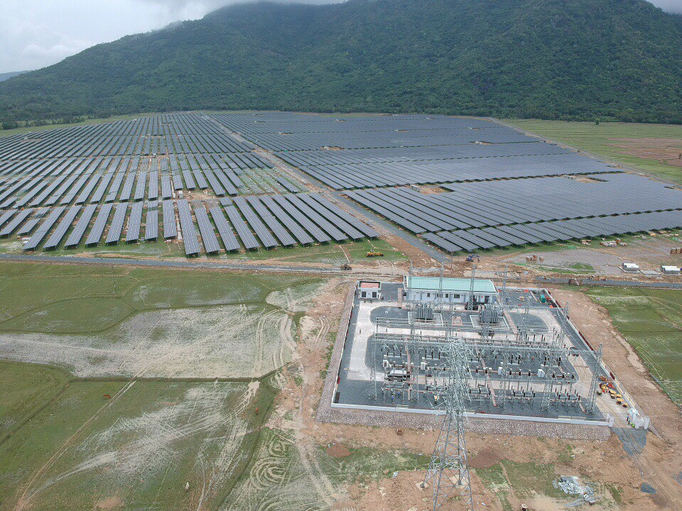Dự án Nhà máy điện NLMT Sao Mai Solar PV1 tăng tốc cán đích sớm hơn kế hoạch. Ảnh: QUỐC HƯNG
