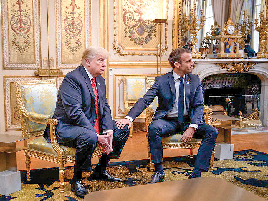 Hai ông Trump (trái) và Macron gần đây không tìm được tiếng nói chung trong nhiều vấn đề. Ảnh: New York Times