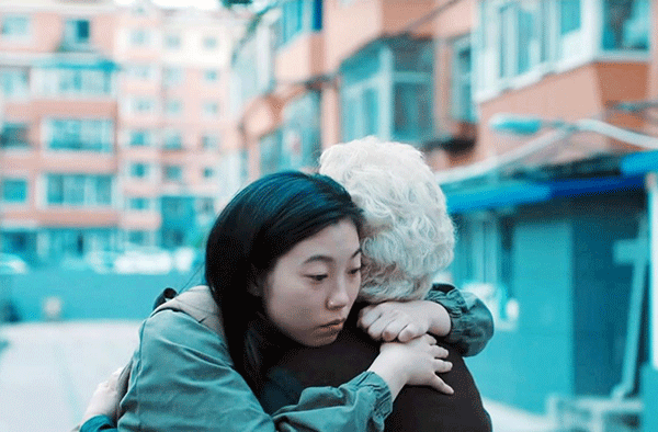 Awkwafina- ngoại lệ của Hollywood