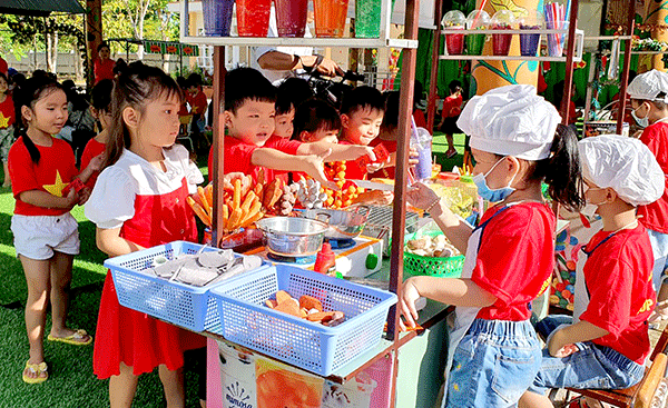 Biến phế liệu thành mô hình học tập sáng tạo