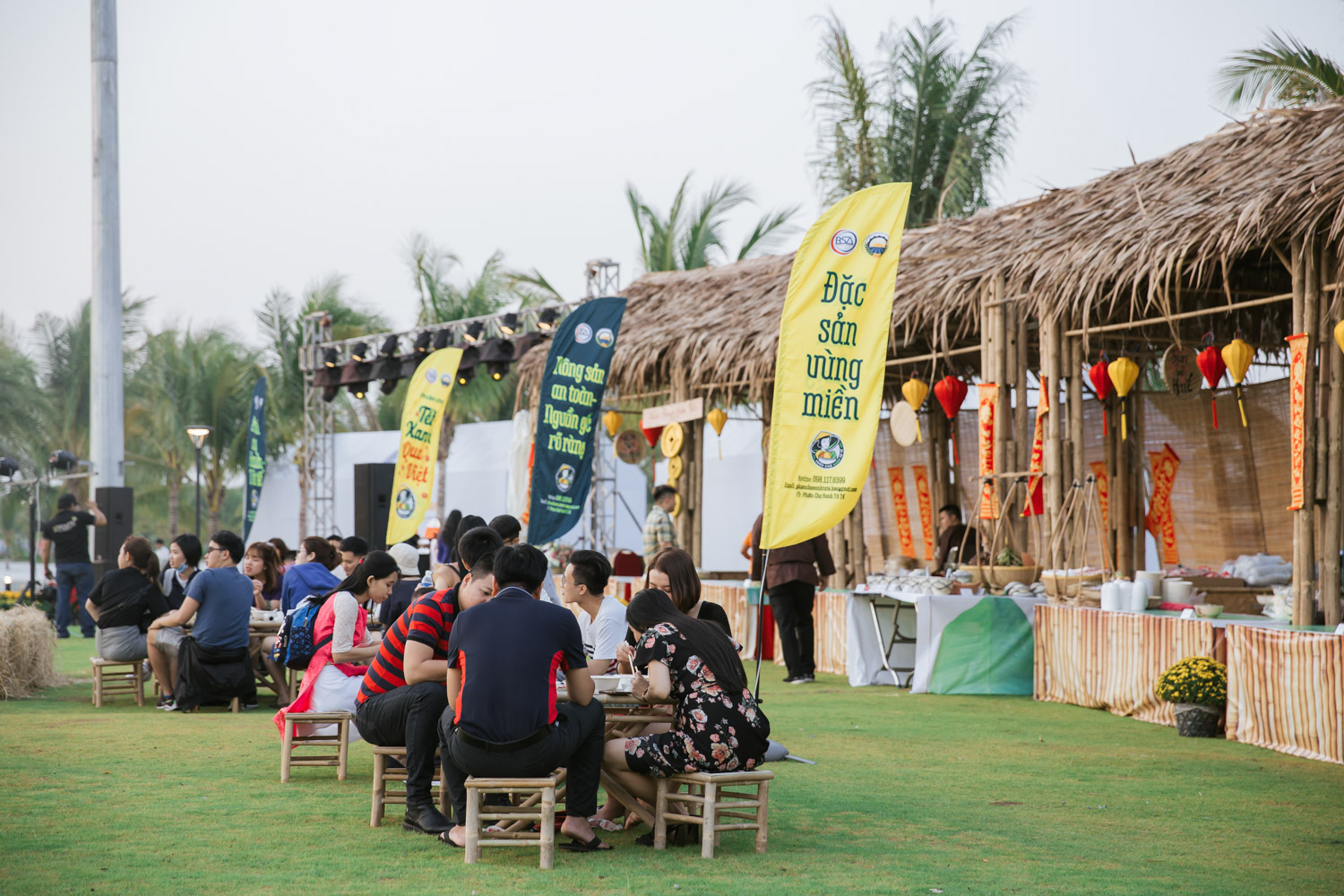 Tưng bừng Hội Xuân Vinhomes xuyên Tết