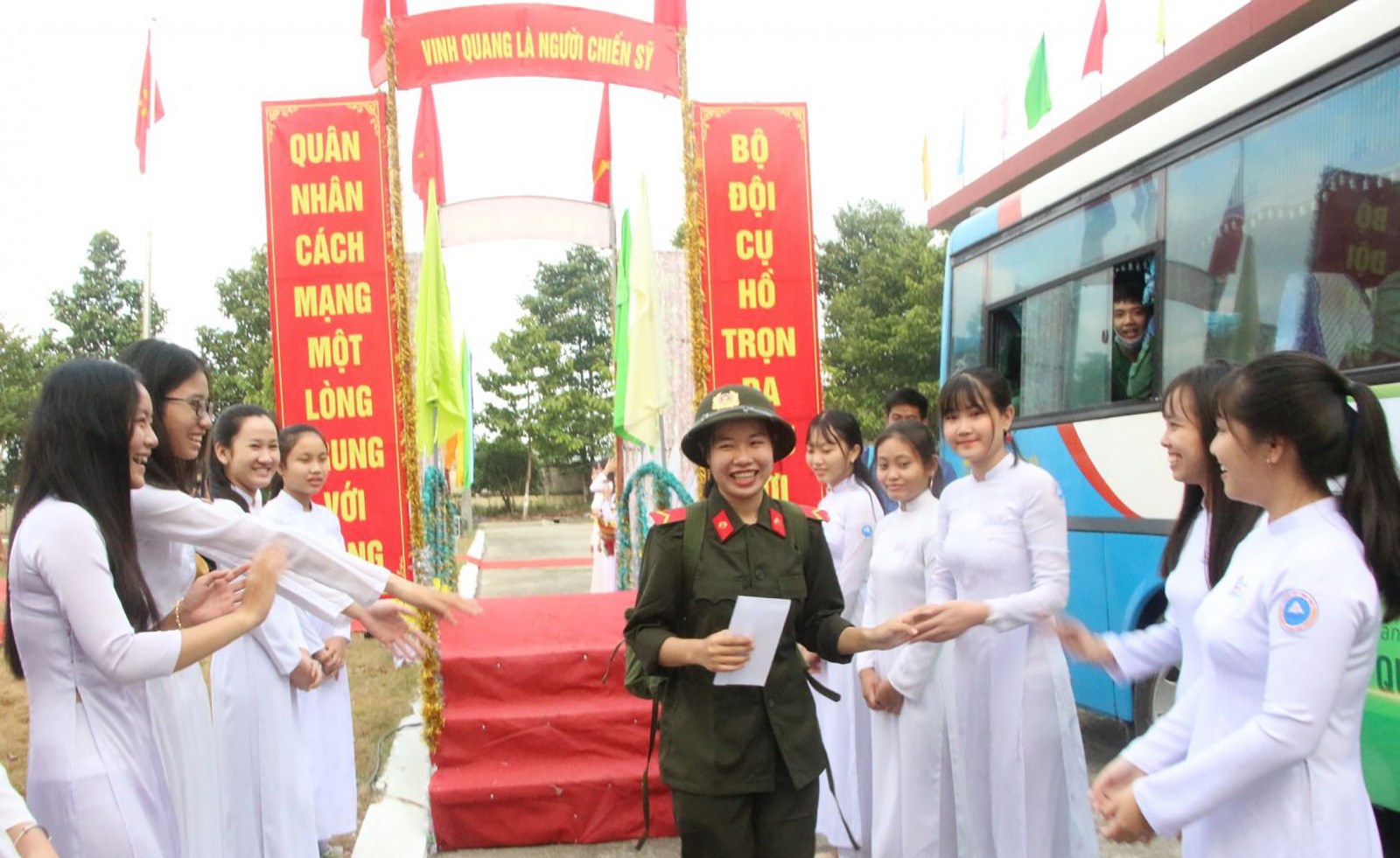 TP Cần Thơ: Long trọng tổ chức Lễ giao nhận quân