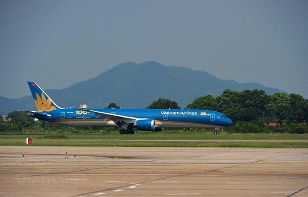 Vietnam Airlines suspends flights to France, Malaysia