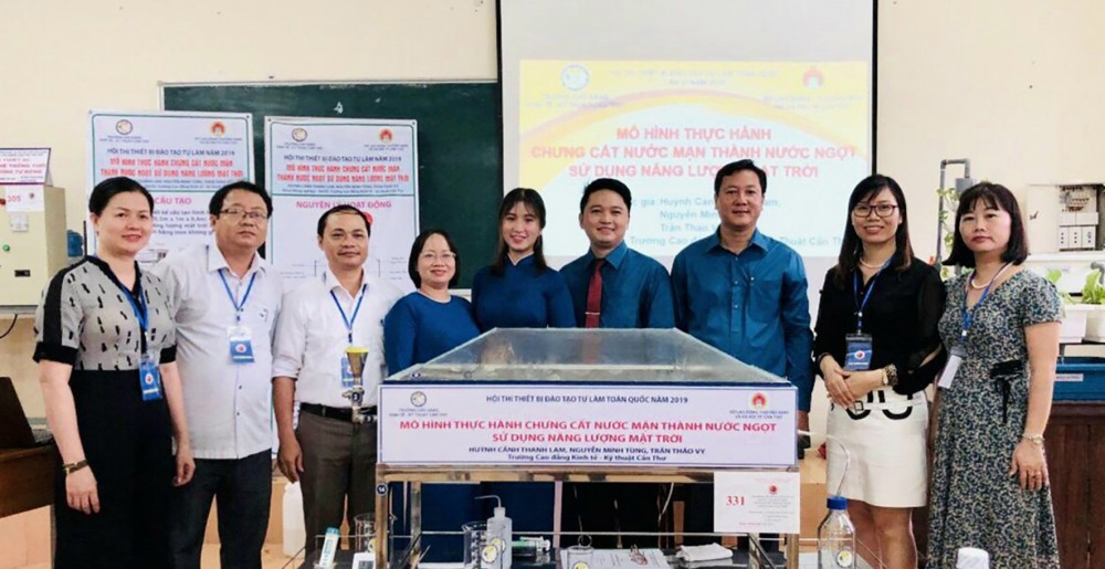 Chưng cất nước mặn thành nước ngọt