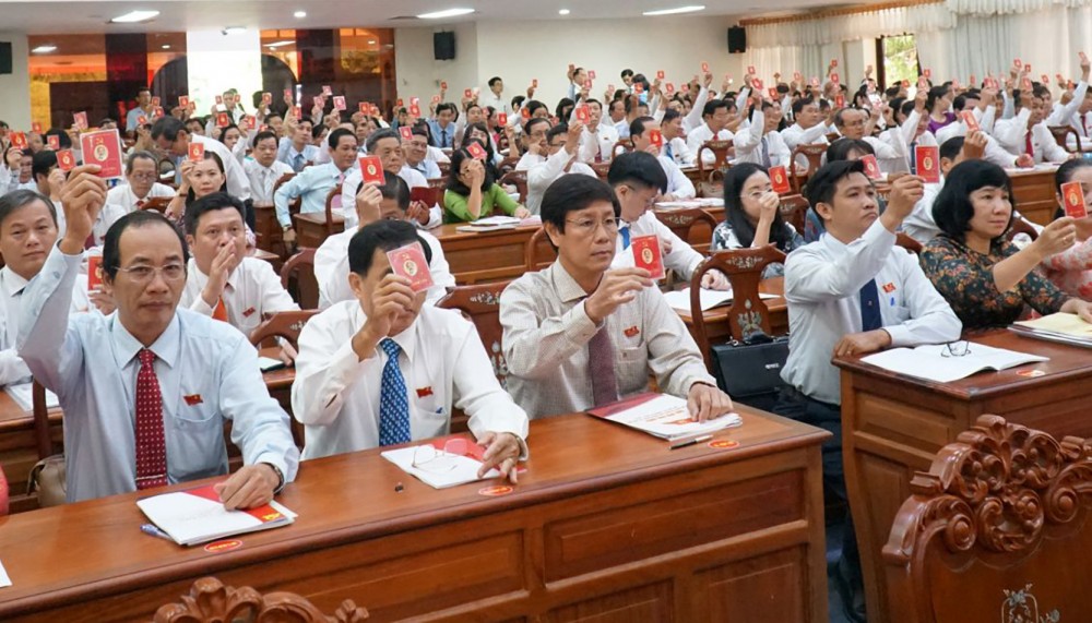 Nâng cao hơn nữa năng lực lãnh đạo,
sức chiến đấu của tổ chức đảng
