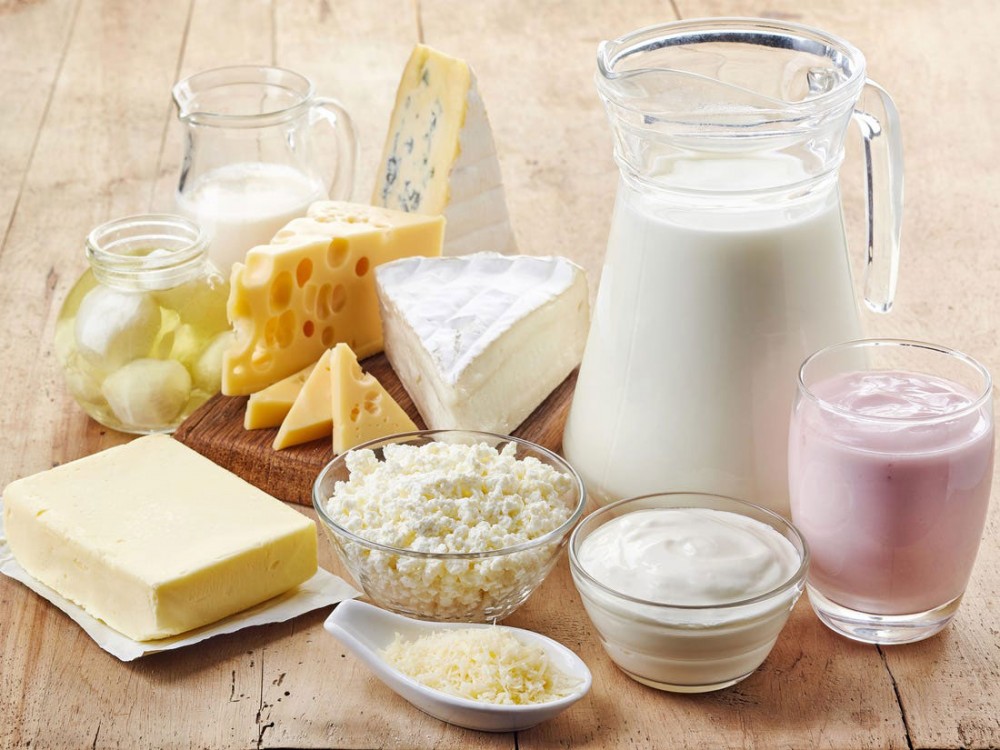 Chứng không dung nạp lactose gia tăng theo tuổi tác Người mắc chứng không dung nạp lactose, nên tiêu thụ có chừng mực các chế phẩm từ sữa. Ảnh: Insider