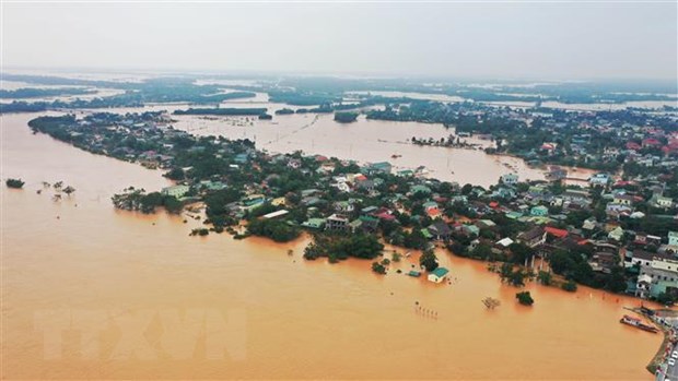 Nhiều nguy hiểm từ bão số 7, áp thấp nhiệt đới mới lại xuất hiện