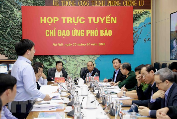 Thủ tướng yêu cầu đảm bảo an toàn cho người dân trước bão số 9