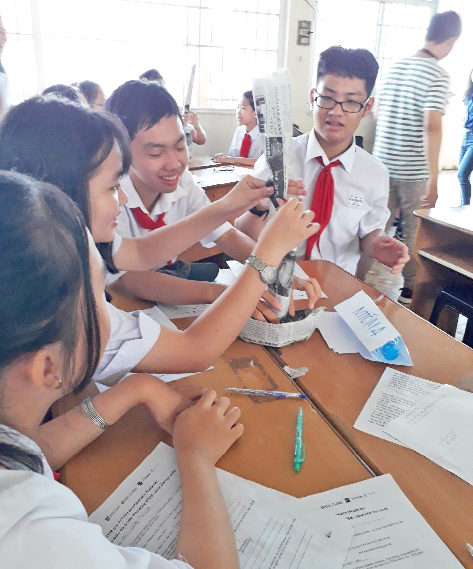 Học sinh Trường THCS Lương Thế Vinh luôn hứng thú học với hoạt động giáo dục STEM. 