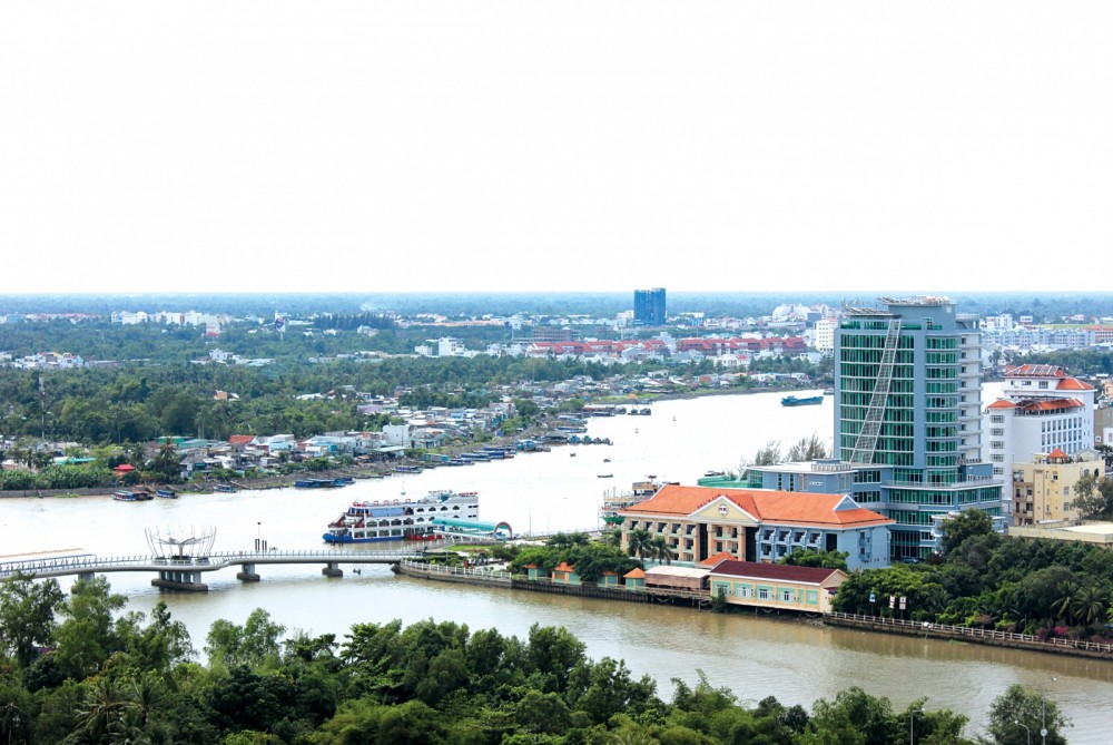 Quan tâm đến nội dung quy hoạch phát triển thành phố ven sông Một góc đô thị Cần Thơ. Ảnh: Anh Khoa