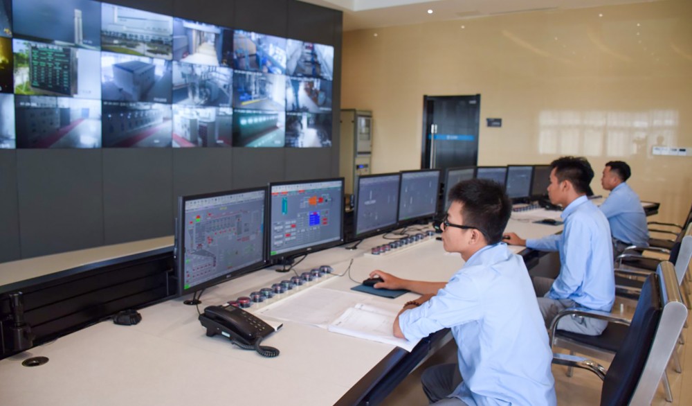 Phát triển kinh tế tuần hoàn thân thiện với môi trường Sau gần 2 năm hoạt động, Nhà máy đốt rác phát điện Cần Thơ phát huy hiệu quả, rác thải được xử lý và tạo ra nguồn điện.