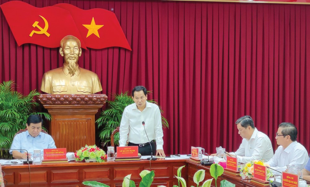 Đồng chí Lê Quang Mạnh, Bí thư Thành ủy Cần Thơ phát biểu tại buổi làm việc. Ảnh:  KHÁNH TRUNG
