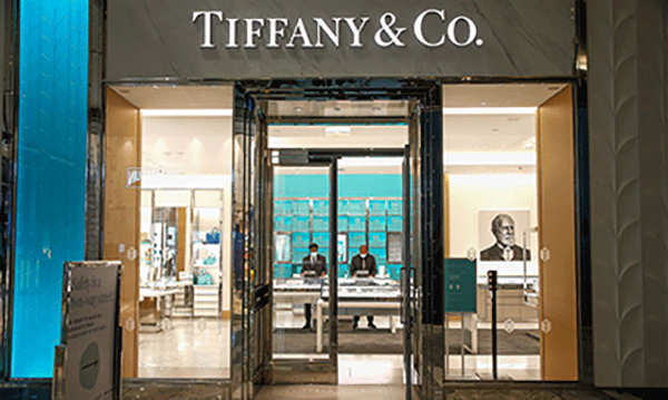 Sự chuyển dịch của ngành công nghiệp thời trang