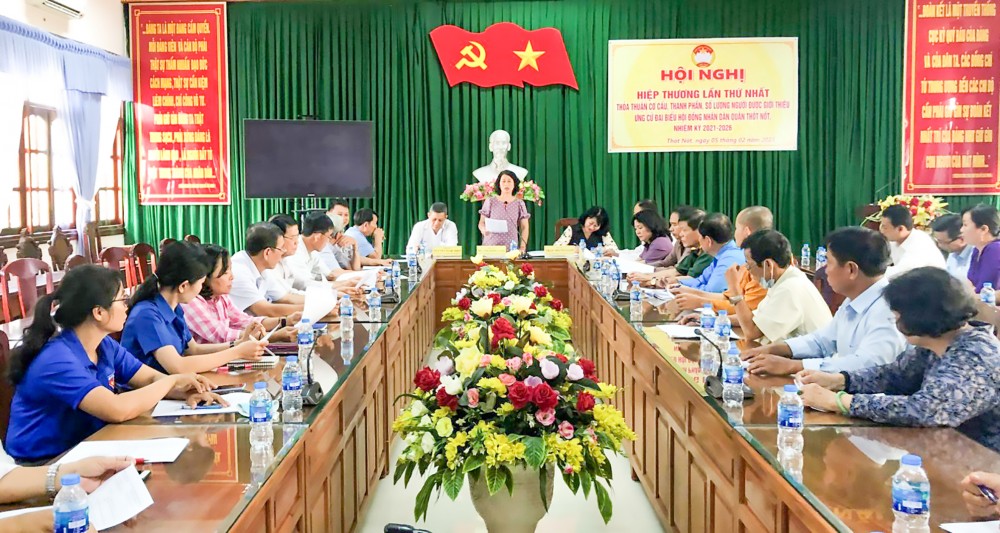 Thốt Nốt tích cực triển khai, chuẩn bị cho công tác bầu cử Ủy ban MTTQVN quận Thốt Nốt tổ chức hội nghị hiệp thương lần thứ nhất thỏa thuận cơ cấu, thành phần, số lượng người được giới thiệu ứng cử đại biểu HĐND quận.