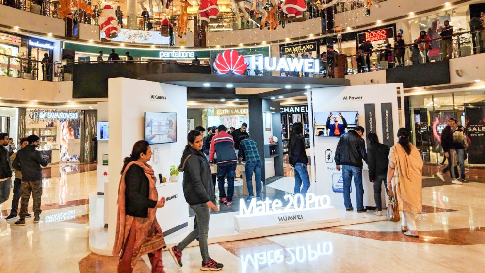 Một cửa hàng Huawei tại thủ đô New Delhi. Ảnh: CNN
