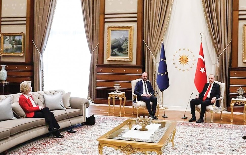 Lãnh đạo EU phàn nàn vì bị “kỳ thị giới tính”
