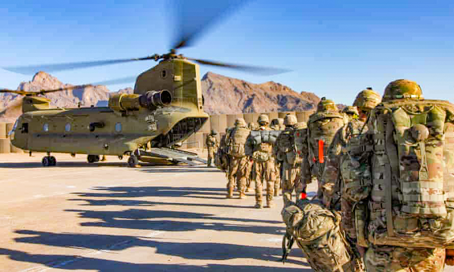 Vai trò nào cho Trung Quốc tại Afghanistan? Binh sĩ Mỹ ở Afghanistan. Ảnh: Guardian
