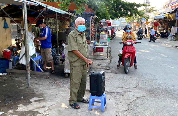 Tuyên truyền lưu động về phòng, chống COVID-19