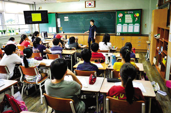 Phụ huynh Trung, Hàn nặng gánh học thêm - Báo Cần Thơ Online