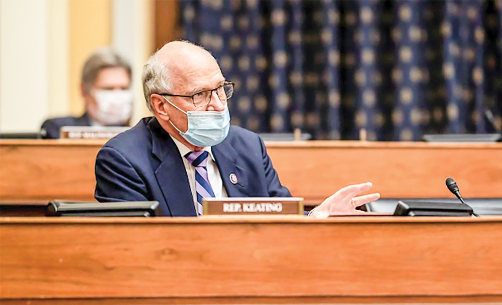 Dân biểu Bill Keating, một trong những người đề xuất dự luật lập OTAC. Ảnh: Reuters