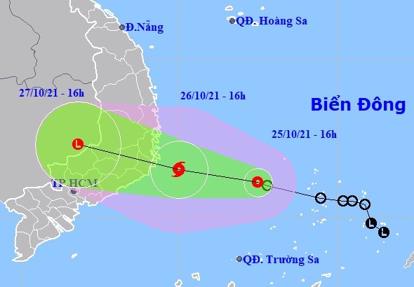 Áp thấp nhiệt đới áp sát biển Khánh Hòa-Ninh Thuận, gió giật cấp 9