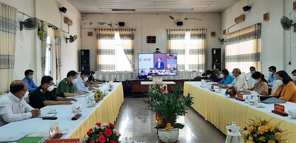 Các đại biểu tham dự hội nghị tại điểm cầu TP Cần Thơ. 