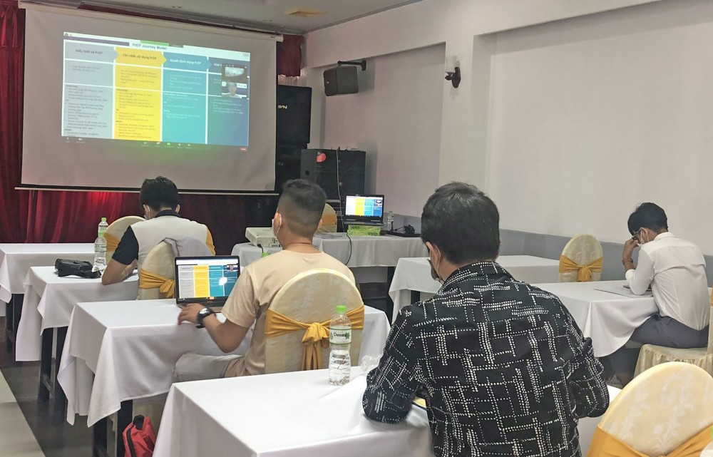 CDC Cần Thơ tổ chức tập huấn online cho mạng lưới phòng, chống HIV/AIDS. 