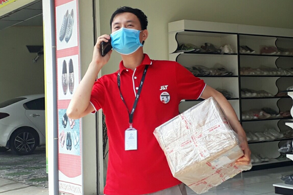Đâu là yếu tố giữ chân và thu hút nhân sự ngành chuyển phát nhanh mùa cuối năm?