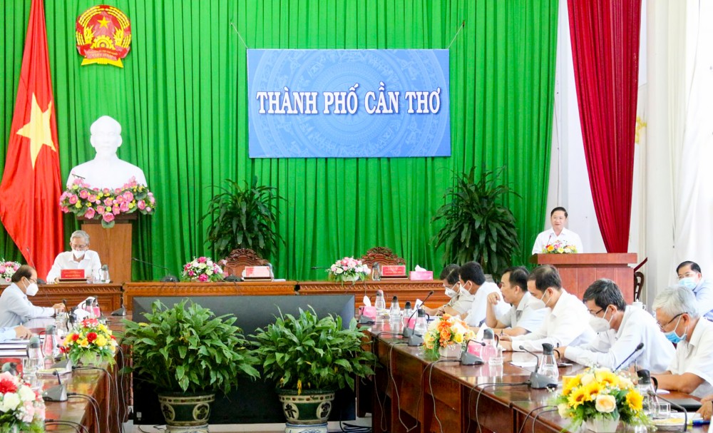 Đồng chí Trần Việt Trường phát biểu chỉ đạo tại Hội nghị.