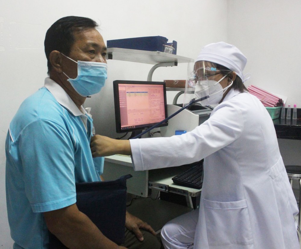 Dịch bệnh được kiểm soát, người dân có nhu cầu đến BV thăm khám, kiểm tra sức khỏe tổng quát. Bên cạnh đó, nhiều trường hợp đến BV tầm soát các di chứng hậu COVID-19.