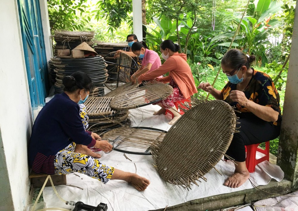 Các địa phương nỗ lực duy trì các mô hình tạo việc làm tại chỗ, thu nhập ổn định cho NLĐ.