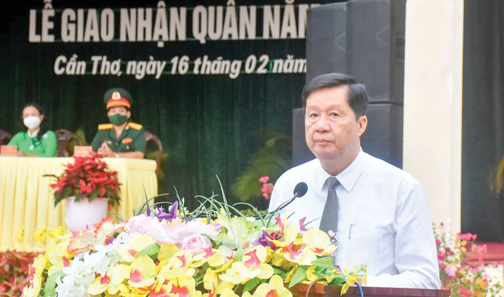 Rộn ràng ngày hội tòng quân