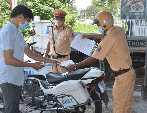 Phát huy hiệu quả tuyên truyền, đảm bảo trật tự an toàn giao thông đường bộ và đường thủy