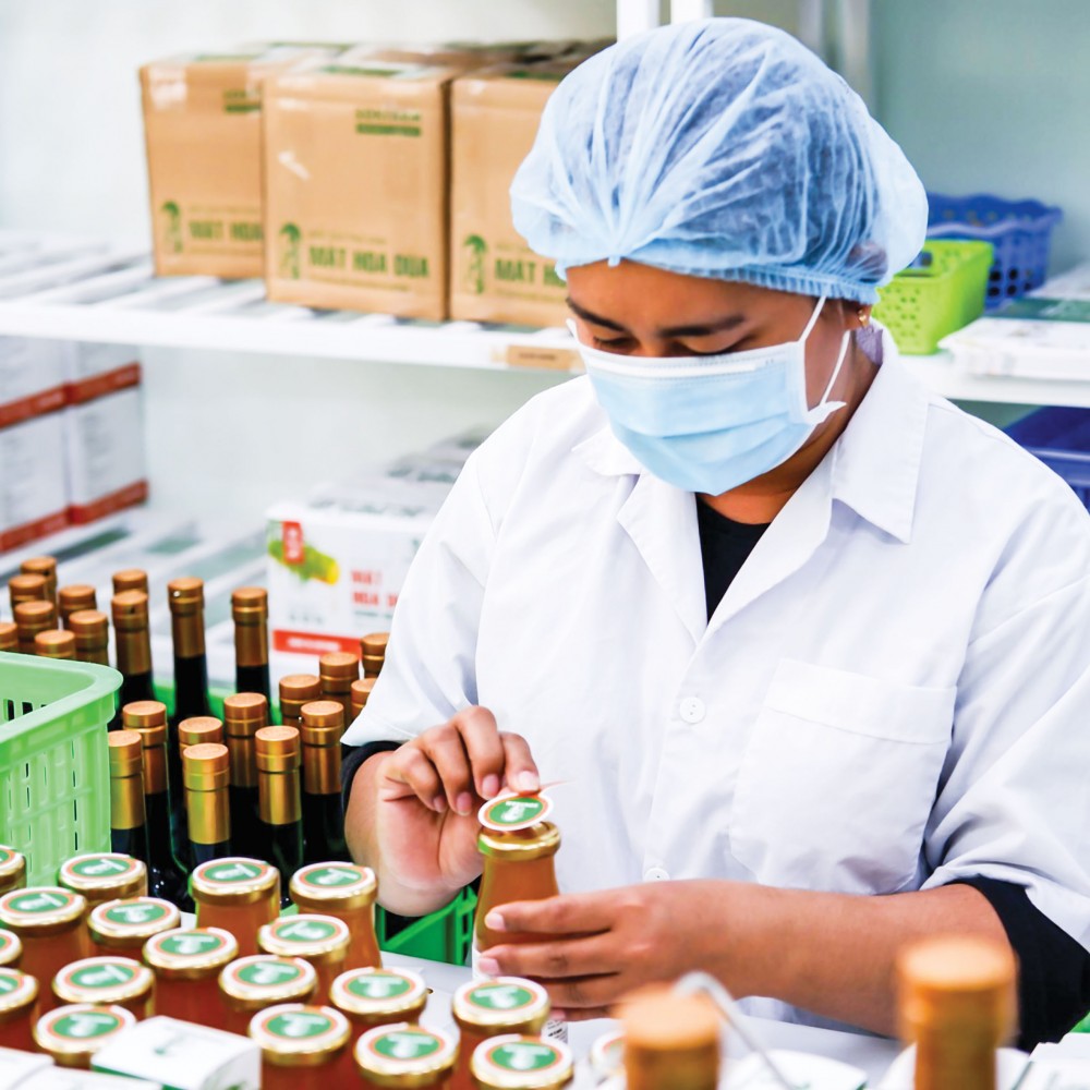 Sản phẩm khởi nghiệp từ mật hoa dừa của Công ty TNHH Trà Vinh Farm (SokFarm). Ảnh: CTV